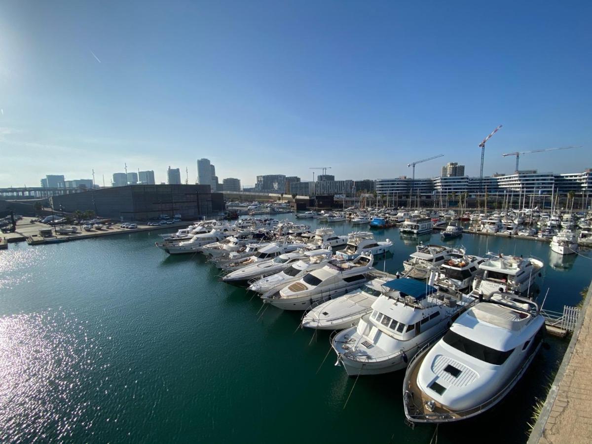 Barco Muy Romantico Con Parking! Сант Адриа де Бесос Екстериор снимка